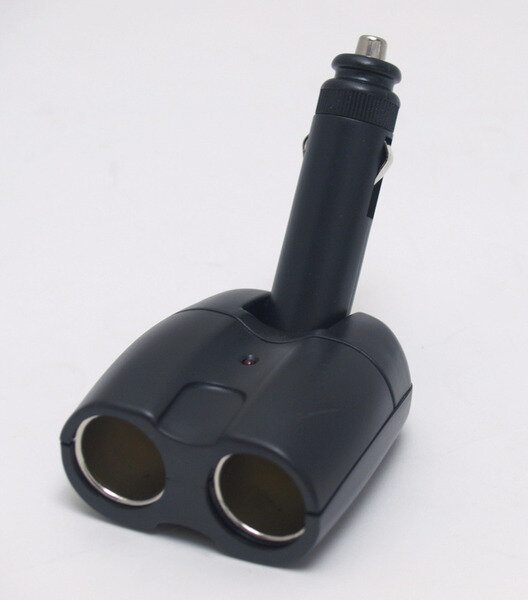 Adaptateur double 12V