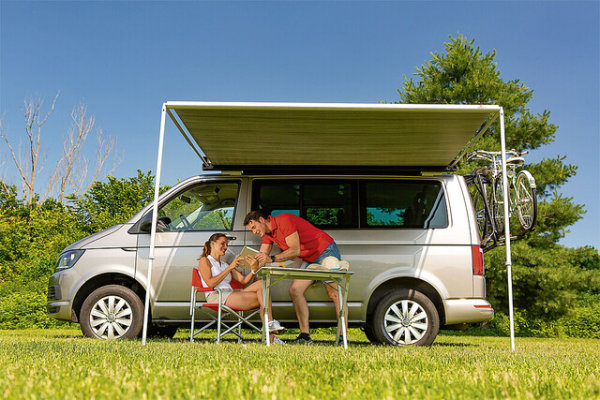 Wall awning Fiamma F35 Pro 250 253 x 225 cm Fabric col. royal blue Housing col. titanium