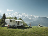 Thule wall awning Omnistor 8000 453 x 275 cm Cloth colour Saphir Blue Casette colour silver