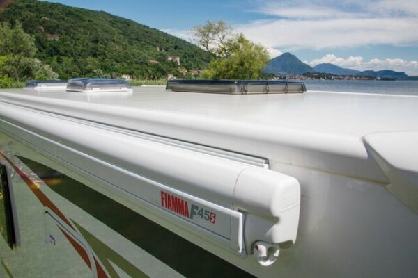 Kit FIAMMA Rain Guard Lower 550 longueur 550 cm