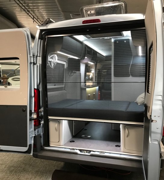 Fly screen HORREX for the rear door Ducato/Jumper/Boxer H21 150.5 × 149.4 cm