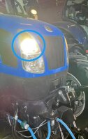 LED Arbeitsscheinwerfer Einbau New Holland 12 V