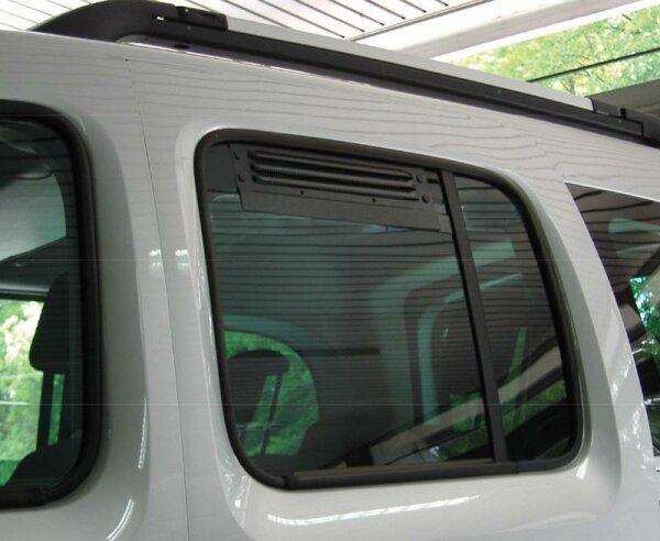 Ventilation grille for rear window Renault Kangoo and MB Citan