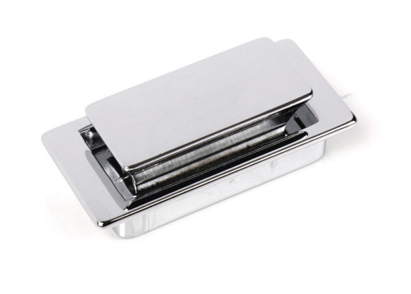 Poignée de meuble verrouillable